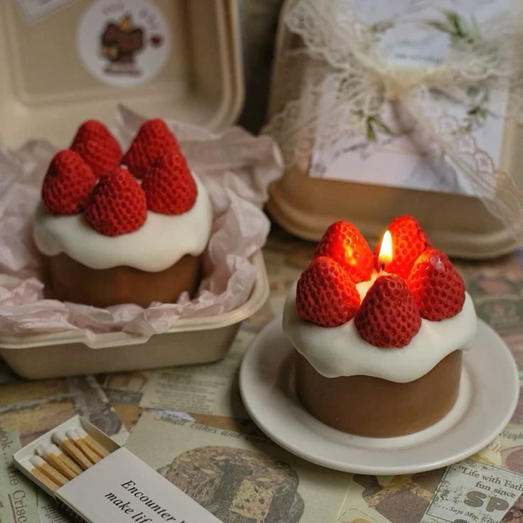 Strawberry Bliss Candle Box